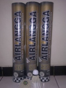 jual shuttlecock airlangga hitam